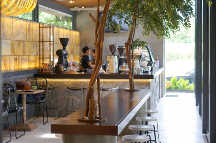 Monopole Coffee Lab , Tempat Makan Enak di Surabaya, Tempat Makan Berupa Cafe di Surabaya, Tempat Wisata di Surabaya , Oleh-oleh Khas Surabaya , Makanan Khas Surabaya 