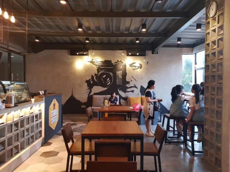 STUDIO COFFEE JKT - 49 Cafe di Tebet yang Hits & Instagramable, Asyik Buat Nongkrong, 1. Fat Bubble Tebet , 2. Nasi Goreng Mafia, 3. Frenchie Tebet, 4. Taco Cantina, 5. Kavarna Grill & Coffee, 6. Fish Bomber Seafood Cafe, 7. Tebet 39, 8. Comic Cafe, 9. Ground Up Delicatessen, 10. Kopi Nako, 11. Selawaktu Coffee, 12. Sekedar Kopi, 13. Orka Coffee, 14. Kopi Gelas Kedua, 15. Ren Coffee and Eatery, 16. Kopi Lima Detik, 17. Saturasi Kopi, 18. Relung Kopi, 19. Ben Kopi, 20. Colony Coffee & Resto Tebet, 21. My Coffee Tebet, 22. D’Bubbles Shisha Cafe Tebet, 23. Cafe Tebet 27 – RESTO and SHISHA, 24. Sleepless Owls, 25. Kopikina Coffee Roaster, 26. Coffite, 27. MUG Coffee Tebet, 28. Cerita COFFEE, 29. Darling Habit Bake & Butter, 30. Gora Coffee & Eatery Tebet, 31. Kopi Buntu, 32. STUDIO COFFEE JKT, 33. Kopi Kotak Tebet, 34. TORAJA COFFEE HOUSE, 35. KOPIMANA27, 36. Kopi Nako Tebet, 37. D’Connected Café, 38. Journey Coffee, 39. Rocketz Cafe, 40. KOPILOJIK, 41. Baristocrate Coffee & Things, 42. Coffee and Couple Cafe Tebet, 44. Ninety Degrees Coffee, 45. Point Coffee, 46. Dua Coffee @Tebet, 47. Sang Cafe Jakarta, 48. Ruang Kita Coffee, 49. Kedjora Coffee Tebet