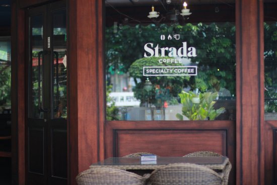 Strada Cafe via Tripadvisor, 1. Pondok Kopi Umbul Sidomukti, 2. Laker’s Resto (Zonk), 3. Resto The Tavern (Non Halal), 4. KoenoKoeni Café Gallery, 5. D’Blasteran “Nostalgia Rasa”, 6. Eastmen Coffee House, 7. Kedai Amarta, 8. Lind’s Ice Cream Café & Resto, 9. Joglo Agung Resto and Gallery, 10. Strada Coffee, 11. Sakapatat Beer Garden & Resto (Non Halal), 12. The Blue Lotus Coffee House & Restaurant, 13. Converso Coffee & Eatery, 14. Anantari Coffee, 15. RV cafe 24 hours & Swingle Bar, 16. Valle Pizza E Resto, 17. The Hills Dining Restaurant, 18. Tower Cafe (Zonk), 19. Antara Kata Coffee, 20. Han’s Kopi, 21. Mr. K Café Gombel, 22. Bleu Sky Lounge, 23. Tepian Kopi, 24. Beachday, 25. HW Livehouse Semarang, 26. Layang Layang Resto & Rooftop Bar, 27. Nine Yards, 28. Cimory on The Valley, 29. Hazelnut Resto dan Coffee