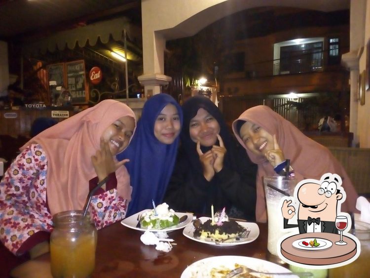 Surabi Gatel via Restaurant Guru, Tempat Makan Enak di Surabaya, Tempat Makan Berupa Cafe di Surabaya, Tempat Wisata di Surabaya , Oleh-oleh Khas Surabaya , Makanan Khas Surabaya 