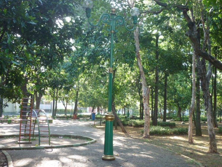 Taman Gandaria Tengah via Kaki Berpasir, 1. Taman Dadap Merah, 2. Taman Spatodhea, 3. Taman Mataram, 4. Taman Langsat, 5. Taman Ayodya, 6. Taman Tabebuya, 7. Taman Spathodea, 8. Taman Puring, 9. Taman Swadharma, 10. Taman Margasatwa Ragunan, 11. Playparq, 12. Taman Tangkuban Perahu, 13. Taman Tebet, 14. Taman Bakrie, 15. Taman Martha Tiahahu, 16. Taman Gandaria Tengah , 17. Taman Maja, 18. Taman Salam, 19. Taman Tanjung, 20. Taman Papyrus, 21. Taman Tanjung 2