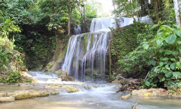 Air Terjun Tembang