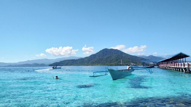 Berkunjung ke Pulau Kapas, 1. Sabang Tende, 2. Udang Merah Tanjung Sanjangan, 3. Air Terjun Sigelang, 4. Pekan Budaya dan Pariwisata di Tolitoli, 5. Tanjung Matop Tolitoli, 6. Pantai Bajungan Tolitoli, 7. Wisata Bahari Ratu Ampat, 8. Kampung Wisata Desa Malangga, 9. Berkunjung ke Pulau Kapas, 10. Ekowisata Mangrove Teluk Pulias, 11. Pantai Pijar, 12. Bukit Keles, 13. Goa Pamona, 14. Pulau Salando, 15. Pulau Lingayan, 16. Pantai Lalos, 17. Pantai Bajugan, 18. Air Terjun Malangga, 19. Pulau Lutungan