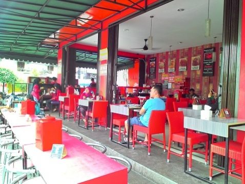 Bungong Jeumpa Jogja, 1. Bakmi Jowo Mbah Gito, 2. House of Raminten , 3. Sate Klathak Pak Pong, 4. Nasi Goreng Beringharjo, 5. Tahu Gimbal Pak Yono, 6. Gudeg Mbok Lindu Sosrowijayan, 7. Yammie Pathuk Kemetiran Kidul Yogyakarta, 8. Gudeg Sagan, 9. Angkringan Kopi Jos Lik Man, 10. Gudeg Pawon, 11. Bakmi Shibitsu, 12. Jejamuran, 13. Bungong Jeumpa Jogja, 14. Ayam Geprek Bu Rum, 15. Mie Ayam dan Bakso Idolaku Pak Tikno, 16. Oseng Mercon Bu Narti, 17. Banyu Mili Resto, 18. Gudeg Bromo, 19. Soto Sampah, 20. Mie Ayam Grabyas TG Red Door, 21. Nasi Rames Demangan, 22. Manggar Manding, 23. Abhayagiri Restaurant, 24. Manggut Lele Mbok Marto, 25. Sop kaki kambing Bang Udin, 26. Special Bakmi & Nasi Goreng Pak Pele, 27. Siomay Kang Cepot, 28. Gudeg Yu Djum, 29. Bakmi Mbah Mo, 30. Soto Sulung Stasiun Tugu, 31. Nasi Brongkos Warung Handayani yang Lezat, 32. SGPC Bu Wiryo 1959, 33. Soto Ayam Kampung Pak Dalbe, 34. Mie Ayam Bu Tumini Sari Rasa Jati Ayu, 35. Sate Klatak Pak Bari, 36. Soto Lenthok Pak Gareng, 37. Gudeg Yu Narni, 38. Rujak Es Krim Pak Nardi, 39. The Sawah Bantul, 40. D’Skybar ibis Styles, 41. Mediterranea Restaurant, 42. Kesuma Restaurant, 43. Bakso dan Es Buah PK, 44. Warung Burjo Sundawa, 45. Jenang Lempuyangan Bu Gesti, 46. Kedai Susu 53 , 47. Kedai Pulang Ke Yogya