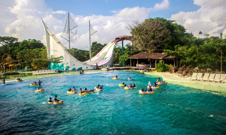 Bugis Waterpark via Google Maps Bugis Waterpark Adventure