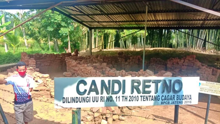 Candi Retno via BorobudurNews, 1. Candi Borobudur, 2. Rafting di Sungai Progo Atas, 3. Alun-alun Kota Magelang, 4. Air Terjun Kedung Kayang, 5. Taman Kyai Langgeng, 6. Ketep Pass, 7. Air Terjun Sekar Langit, 8. Rumah Kamera, 9. Candi Mendut, 10. Candi Pawon, 11. Gunung Andong, 12. Candi Selogriyo, 13. Gunung Tidar, 14. Curug Grenjengan Kembar, 15. Punthuk Setumbu, 16. Trekking Gunung Merbabu, 17. Curug Silawe, 18. Pemandian Air Hangat Candi Umbul, 19. Taman Badaan, 20. Museum Sudirman, 21. Pinusan Kragilan Magelang, 22. Candi Canggal, 23. Candi Ngawen, 24. Candi Lumbung, 25. Pemandian Kali Bening, 26. Air Terjun Kedung Kayangan, 27. Gardu Pandang Babadan, 28. Arung Jeram Kali Elo, 29. Telaga Bleder, 30. Gardu Pandang Bukit Barede, 31. Gardu Pandang Dlimas, 32. Gardu Pandang Mangli, 33. Sukmojoyo Hill, 34. Hutan Pinus Grenden, 35. Gereja Ayam di Dusun Gombong, 36. Punthuk Setumbu, 37. Kedung Sembrani, 38. Gunung Telomoyo, 39. Silancur Highland, 40. Bukit Grenden, 41. Curug Sigetik, 42. Puntuk Mangir Gunung Payung, 43. Bukit Rhema, 44. Hutan Pinus Wisata Mangli, 45. Jurang Jero, 46. OHD Museum, 47. Gunung Giyanti, 48. Curug Watu Ploso, 49. Klenteng Liong Hok Bio, 50. Curug Gleyor, 51. Punthuk Mongkrong, 52. Bukit Sleker, 53. Curug Lawang Kori, 54. Bukit kertojoyo, 55. Taman Ramadanu, 56. Puncak Seoloyo, 57. Taman Wisata Kopeng, 58. Bukit Gancik Selo Boyolali, 59. Gunung Sumbing, 60. Punthuk Kendil, 61. Bukit Harapan Cuntel, 62. Kebun Durian Candimulyo, 63. Jembatan Gantung Mangunsuko, 64. Air Terjun Goa Slandak, 65. Air Terjun Sumuran, 67. Museum Kapal Samudraraksa, 68. Karesidenan Kedu, 69. New Selo, 70. Taman Dewari, 71. Desa Wisata Candirejo, 72. Svargabumi Borobudur, 73. Awang-awang Telomoyo, 74. Ladon Little Island, 75. Candi Retno, 76. Wisata Petik Salak Gapoktan Ngudi Luhur, 77. Pesona Cempurung, 78. Gardu Pandang Cepogo, 79. Taman Garempong Bringin Kulon, 80. Sendang Mudal, 81. Curug Dlimas, 82. Museum Diponegoro, 83. Curug Sikencling, 84. Sendang Maren, 85. Citraelo Rafting, 86. Desa Wisata Ngawen, 87. Wisata Kulon Ndeso, 88. Taman Bunga Matahari, 89. Taman Hanya Untukmu, 90. Junkyard Autopark & Cafe, 91. Balkondes Ngadiharjo, 92. Banyuroto, 93. Bukit Dagi, 94. Jembatan Gantung Srowol, 95. Candi Asu, 96. Persawahan Permitan, 97. Bakorwil II Magelang, 98. Kebun Bibit Senopati