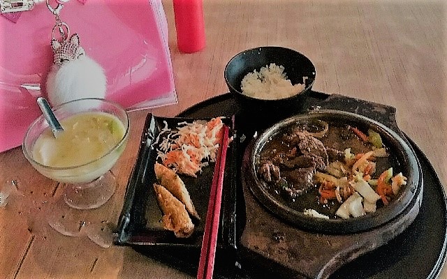 Gokana Ramen Teppan, 1. Rumah Makan Cibabat Ampera, 2. Mymo Mie Baso Ceker, 3. Kedai Ramen Aboy – Cimahi, 4. Kafe KupuKupu, 5. dK resto, 6. Rumah Makan Kiambang Raya, 7. Meepang RAI, 8. Wingz O Wingz Cimahi, 9. Hashi Ramen, 10. RM. Ibu Haji Cijantung (IHC) ASLI Purwakarta, 11. Rumah Makan Ciganea Baros, 12. Giggle Box Cimahi, 13. Rumah Makan Kandang Ayam, 14. Alam Wisata Cimahi, 15. Spesial Soto Boyolali (SSB) Hj Hesti Widodo, Cimahi, 16. Rumah Makan Mirasa, 17. Sate Maranggi & Ayam Bakar Neng Katineung, 18. Ayam Kremes Selimut WR Pusat, 19. Bebek Goreng Haji Slamet (Asli) Cimahi, 20. Bebek Salero, 21. GoGrill-ah!, 22. Gokana Ramen Teppan, 23. Rumah Makan Ramayana II, 24. Warung Sadulur Cimahi