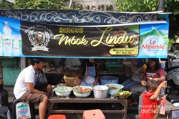 Gudeg Mbah Lindu Sosrowijayan via Detik, 1. Bakmi Jowo Mbah Gito, 2. House of Raminten , 3. Sate Klathak Pak Pong, 4. Nasi Goreng Beringharjo, 5. Tahu Gimbal Pak Yono, 6. Gudeg Mbok Lindu Sosrowijayan, 7. Yammie Pathuk Kemetiran Kidul Yogyakarta, 8. Gudeg Sagan, 9. Angkringan Kopi Jos Lik Man, 10. Gudeg Pawon, 11. Bakmi Shibitsu, 12. Jejamuran, 13. Bungong Jeumpa Jogja, 14. Ayam Geprek Bu Rum, 15. Mie Ayam dan Bakso Idolaku Pak Tikno, 16. Oseng Mercon Bu Narti, 17. Banyu Mili Resto, 18. Gudeg Bromo, 19. Soto Sampah, 20. Mie Ayam Grabyas TG Red Door, 21. Nasi Rames Demangan, 22. Manggar Manding, 23. Abhayagiri Restaurant, 24. Manggut Lele Mbok Marto, 25. Sop kaki kambing Bang Udin, 26. Special Bakmi & Nasi Goreng Pak Pele, 27. Siomay Kang Cepot, 28. Gudeg Yu Djum, 29. Bakmi Mbah Mo, 30. Soto Sulung Stasiun Tugu, 31. Nasi Brongkos Warung Handayani yang Lezat, 32. SGPC Bu Wiryo 1959, 33. Soto Ayam Kampung Pak Dalbe, 34. Mie Ayam Bu Tumini Sari Rasa Jati Ayu, 35. Sate Klatak Pak Bari, 36. Soto Lenthok Pak Gareng, 37. Gudeg Yu Narni, 38. Rujak Es Krim Pak Nardi, 39. The Sawah Bantul, 40. D’Skybar ibis Styles, 41. Mediterranea Restaurant, 42. Kesuma Restaurant, 43. Bakso dan Es Buah PK, 44. Warung Burjo Sundawa, 45. Jenang Lempuyangan Bu Gesti, 46. Kedai Susu 53 , 47. Kedai Pulang Ke Yogya