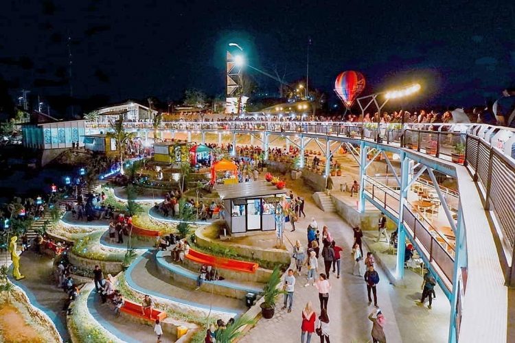 HeHa Sky View via instagram.com @jogjanight_, 1. Wisata Malioboro, 2. Wisata Tugu Jogja, 3. Wisata Sendratari Ramayana, 4. Wisata Pasar Seni Gabusan, 5. Wisata Titik Nol Kilometer, 6. Wisata Alun-Alun Utara (Altar), 7. Wisata Alun-Alun Kidul (Alkid), 8. Wisata Taman Pelangi, 9. Wisata Hutan Pinus Pengger, 10. Wisata Tebing Breksi, 11. Wisata Pintu Langit Dahromo, 12. Wisata Plengkung Gading, 13. Wisata Bukit Bintang, 14. Wisata Sindu Kusuma Edupark, 15. Wisata Bukit Paralayang Parangtritis, 16. Wisata Angkringan KR, 17. Puncak Becici, 18. Loko Coffee, 19. HeHa Sky View, 20. Festival of Light Kaliurang, 21. Angkringan Kopi Jos, 22. Cafe Joglo Watu Langit, 23. Raminten Cabaret Show, 24. Pasar Kangen, 25. Pantai Greweng, 26. Heha Ocean View, 27. Obelix Hills, 28. Tumpeng Menoreh