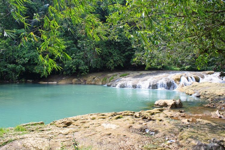 Permandian Panapa via Wisata Palu, 1. Air Terjun Menduru, 2. Permandian Panapa, 3. Danau Lowo, 4. Muara Bajoe, 5. Danau Tiu, 6. Goa Tamanoa Wawopada, 7. Istana Raja Mori, 8. Batu Payung, 9. Teluk Tomori, 10. Bukit Teletubies, 11. Pulau Togonteo, 12. Pantai Ungkea, 13. Air Terjun Boba, 14. Air Terjun Wera Blanga, 15. Hutan Pinus Tepotowoa, 16. Pulau Gurita, 17. Hutan Mangrove Koya, 18. Air Terjun Mataruttung, 19. Pemandian Lemboroma, 20. Pemandian Korowalelo, 21. Tompa Ofoi, 22. Pantai Jompi, 23. Pulau Rumbia, 24. Pulau Pengia