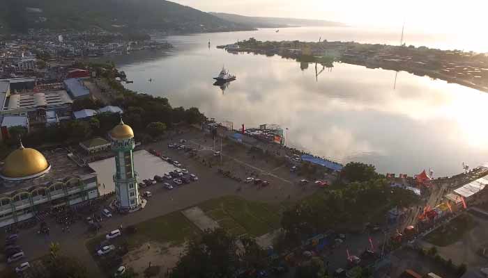 Teluk Lalong - Tempat Wisata di Banggai