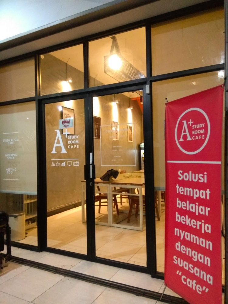A+ Study Room Cafe  via Restaurant Guru - Coworking Space di Semarang, 1. SoVoism, 2. Excelllenz Holzic – Office &amp; Training Centre, 3. Genius Idea Semarang, 4. Collabox Creative Hub, 5. Holzic – Office &amp; Training Centre, 6. Atwork Office &amp; Meeting Space, 7. Hetero Space, 8. DS CoWork Peterongan, 9. Cordova Edupartment, 10. TERRACASSA Business Center, 11. A+ Study Room Cafe, 12. Makabana Coffee &amp; Co-working Space