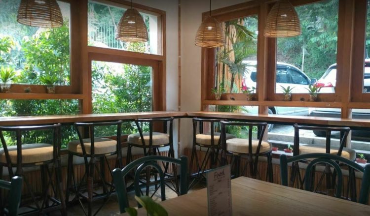 Makabana Coffee &amp; Co-working Space - Coworking Space di Semarang, 1. SoVoism, 2. Excelllenz Holzic – Office &amp; Training Centre, 3. Genius Idea Semarang, 4. Collabox Creative Hub, 5. Holzic – Office &amp; Training Centre, 6. Atwork Office &amp; Meeting Space, 7. Hetero Space, 8. DS CoWork Peterongan, 9. Cordova Edupartment, 10. TERRACASSA Business Center, 11. A+ Study Room Cafe, 12. Makabana Coffee &amp; Co-working Space