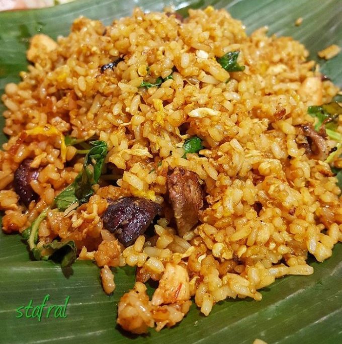 Nasi Goreng Muncul Malam via Instagram.com @stanzazone, 1. Bebek Kaleyo, 2. Bubur Ayam Barito, 3. Warung MJS, 4. Warteg Warmo, 5. Seafood 68 Santa, 6. Ikan Bakar Cianjur, 7. Plataran Dharmawangsa, 8. Ketoprak Ciragil &amp; Baso, Siomay Jhony, 9. Abunawas Restaurant – Kemang, 10. Mie Ayam Bakso Yunus, 11. Soto Betawi Haji Husen, 12. Roti Bakar Eddy Blok M, 13. Nasi Goreng Kebuli Apjay, 14. Sate Sambas, 15. Soto Kudus Blok M, 16. Bakso Boedjangan, 17. Gultik Blok M Plaza Pak Agus Budi, 18. Sop Kaki Kambing Bang Anen, 19. Dia.Lo.Gue, 20. Soto Ayam Ambengan Pak Sadi Asli, 21. Lele Crispy, 22. Restoran Garuda (Padang Cuisine), 23. Sarang Oci Restoran Manado, 24. Waroeng Aceh Kemang, 25. Warung Nagih, 26. Bebek Malio, 27. Namaaz Dining, 28. Daun Muda Soulfood, 29. Smarapura Traditional Resto, 30. Omah Pincuk, 31. Sop Buntut Ibu Samino, 32. Bakso Gondrong, 33. Seafood 45, 34. Nasi Goreng Warung Bhakti, 35. Nasi Uduk Ayam Goreng Kampung Melayu, 36. Coto Makassar Ampera Daeng Memang, 37. Sate Ayam dan Kambing RSPP H. Romli, 38. The Brotherhood, 39. Sophie Authentique, 40. Iga Bagus, 41. Ayam Bakar Win Net, 42. HaloNiko, 43. Nasi Goreng Muncul Malam, 44. Nasi Goreng Warna Warni Ijo Thole, 45. Nasi Goreng Kebuli Bom Bom, 46. Sate Ayam Barokah Khas Madura, 47. Angkringan Blok M Square, 48. Warung Nasi Uduk Betawi H. Satiri, 49. Nasi Ulam &amp; Nasi Uduk Ibu Yoyo, 50. Warung Pedes, 51. Warung Berkah Ibu Mudo Ayu, 52. Pocut Dara Pancoran