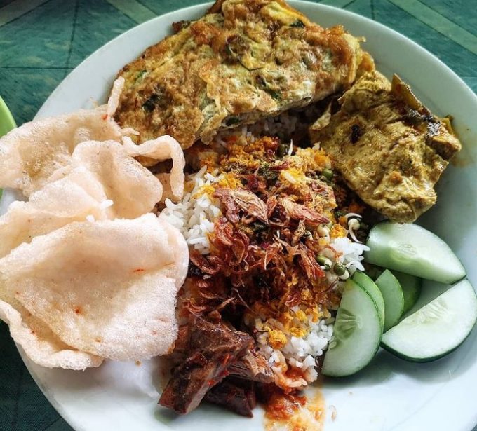 Nasi Ulam &amp; Nasi Uduk Ibu Yoyo via Instagram.com @fajartritama, 1. Bebek Kaleyo, 2. Bubur Ayam Barito, 3. Warung MJS, 4. Warteg Warmo, 5. Seafood 68 Santa, 6. Ikan Bakar Cianjur, 7. Plataran Dharmawangsa, 8. Ketoprak Ciragil &amp; Baso, Siomay Jhony, 9. Abunawas Restaurant – Kemang, 10. Mie Ayam Bakso Yunus, 11. Soto Betawi Haji Husen, 12. Roti Bakar Eddy Blok M, 13. Nasi Goreng Kebuli Apjay, 14. Sate Sambas, 15. Soto Kudus Blok M, 16. Bakso Boedjangan, 17. Gultik Blok M Plaza Pak Agus Budi, 18. Sop Kaki Kambing Bang Anen, 19. Dia.Lo.Gue, 20. Soto Ayam Ambengan Pak Sadi Asli, 21. Lele Crispy, 22. Restoran Garuda (Padang Cuisine), 23. Sarang Oci Restoran Manado, 24. Waroeng Aceh Kemang, 25. Warung Nagih, 26. Bebek Malio, 27. Namaaz Dining, 28. Daun Muda Soulfood, 29. Smarapura Traditional Resto, 30. Omah Pincuk, 31. Sop Buntut Ibu Samino, 32. Bakso Gondrong, 33. Seafood 45, 34. Nasi Goreng Warung Bhakti, 35. Nasi Uduk Ayam Goreng Kampung Melayu, 36. Coto Makassar Ampera Daeng Memang, 37. Sate Ayam dan Kambing RSPP H. Romli, 38. The Brotherhood, 39. Sophie Authentique, 40. Iga Bagus, 41. Ayam Bakar Win Net, 42. HaloNiko, 43. Nasi Goreng Muncul Malam, 44. Nasi Goreng Warna Warni Ijo Thole, 45. Nasi Goreng Kebuli Bom Bom, 46. Sate Ayam Barokah Khas Madura, 47. Angkringan Blok M Square, 48. Warung Nasi Uduk Betawi H. Satiri, 49. Nasi Ulam &amp; Nasi Uduk Ibu Yoyo, 50. Warung Pedes, 51. Warung Berkah Ibu Mudo Ayu, 52. Pocut Dara Pancoran