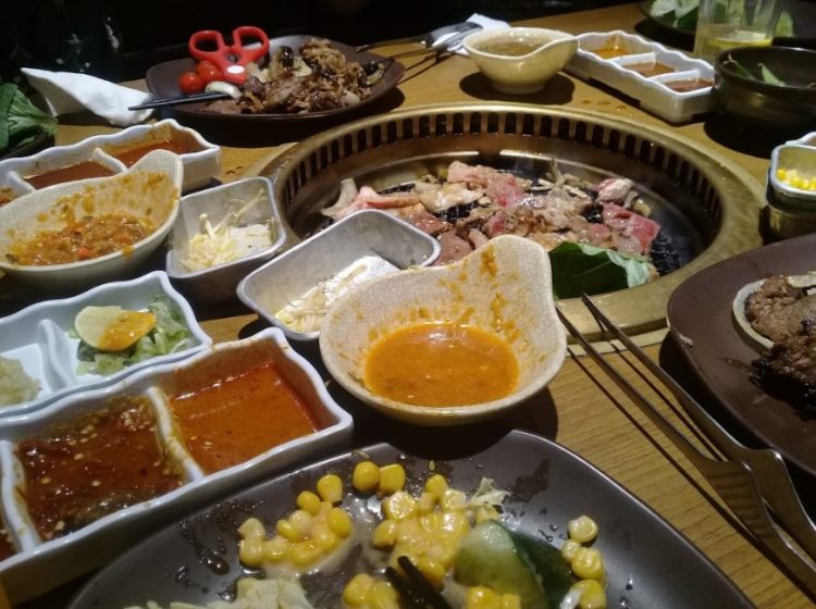 Shaburi &amp; Kintan Buffet, 1. Ngunya, 2. Nine Suki, 3. Super Suki, 4. Pochajjang, 5. Shabu Hachi, 6. Ichibu Steamboat &amp; Yakiniku, 7. BanThai Suki &amp; BBQ Veteran, 8. Sushi Enju Bintaro, 9. GaemBull Restaurant (Veteran), 10. Kakasuki Resto, 11. Pachi-Pachi Shabu &amp; Grill, 12. Miyazaki  di Taman Jajan Bintaro CBD Sektor 7 , 13. Shaburi &amp; Kintan Buffet, 14. Hanamasa Plaza Bintaro, 15. Manse Korean Grill Bintaro, 16. Grill 99 Bintaro
