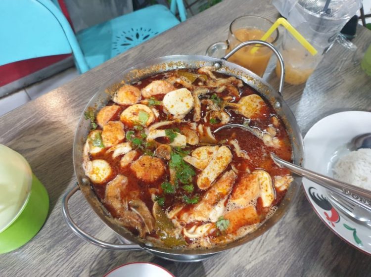 Taman Jajan Bintaro CBD Sektor 7 , 1. Ngunya, 2. Nine Suki, 3. Super Suki, 4. Pochajjang, 5. Shabu Hachi, 6. Ichibu Steamboat &amp; Yakiniku, 7. BanThai Suki &amp; BBQ Veteran, 8. Sushi Enju Bintaro, 9. GaemBull Restaurant (Veteran), 10. Kakasuki Resto, 11. Pachi-Pachi Shabu &amp; Grill, 12. Miyazaki  di Taman Jajan Bintaro CBD Sektor 7 , 13. Shaburi &amp; Kintan Buffet, 14. Hanamasa Plaza Bintaro, 15. Manse Korean Grill Bintaro, 16. Grill 99 Bintaro