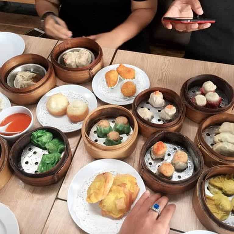Bamboo Dimsum, 1. Cucurak Warung Sunda, 2. Hanamasa Bogor, 3. Pochajjang Bogor Pajajaran (Tutup), 4. Ichiro Shabu & Barbeque, 5. Yorichi BBQ & Shabu-Shabu (Tutup), 6. Sumeragi Bogor, 7. GoGrill-Ah! Bogor, 8. Caddie Grill & Shabu, 9. Manse Korean Grill Bogor, 10. Kitamura Shabu-Shabu Bogor Bangbarung, 11. Pachi-Pachi Shabu & Grill Bogor, 12. Sogogi Shabu & Grill Bogor, 13. Daebag’yu Korean BBQ, 14. Shabu Hachi Bogor, 15. HEYSTEAK (Tutup), 16. Barata Coffee Shop, 17. Bamboo Dimsum (Tutup), 18. Steak 21, 19. Oishii Yakiniku, 20. Damar Restaurant