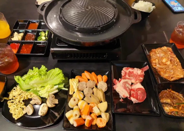Choegogi Korean BBQ, 1. Grand Puncak Sari Restaurant, 2. Batur Sari Restaurant, 3. Kaneshiro All You Can Eat, 4. Yakiniku Sama-Sama, 5. Hanamasa Bali, 6. Kaizen All You Can Eat BBQ Grill & Shabu , 7. Mentari Restoran Bali, 8. Segara Bambu, 9. Brazilian Aussie BBQ, 10. X.O Suki & Cuisine Bali, 11. Ah Yat Abalone Seafood Restaurant, 12. Magal Korean BBQ, 13. Shaburi & Kintan Buffet Bali, 14. Sakai Japanese Food, 15. Choegogi Korean BBQ, 16. Zero4 Bar & Karaoke, 17. Warung D’Carik, 18. Golden Lotus, 19. Sabeen Restaurant, 20. Roof Top Garden Lounge, 21. Pavoz Restaurant & Bar , 22. Skymax Rooftop, 23. Sofitel Nusa Dua Resort, 24. The Café (Mulia Hotel Bali), 25. Pangi Restaurant , 26. Rumah Luwih , 27. Height Bar, J4 Hotel , 28. The Kana