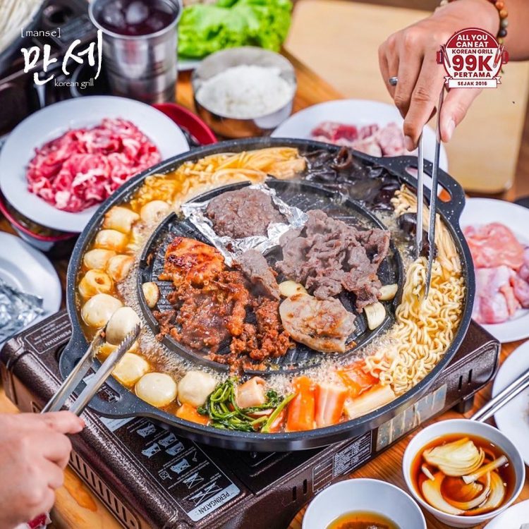 Manse Korean Grill, 1. Seroja Asia, 2. Fukuzushi, 3. Eastern Restaurant, 4. Shukaku BBQ, Shabu &amp; Agemono, 5. Gyu-kaku Pangeran Kornel Bandung, 6. Jiganasuki Restaurant Bandung, 7. Shabu Kojo Restaurant, 8. Hachi Grill Sutami Bandung, 9. GoGrill-ah! Bandung, 10. Fogo Brazilian BBQ, 11. Shaburi &amp; Kintan Buffet PVJ, 12. Sha-Waregna Restaurant, 13. Sumeragi Izakaya, 14. Ushishi Japanese BBQ, 15. Shabu Suki (Tutup), 16. Haki Korean BBQ, 17. Feast Restoran , 18. Samsob Suki, 19. Oharang BBQ, 20. Shabu Ghin 23 Paskal (Tutup), 21. Celengan BBQ (TUTUP), 22. Pochajjang Korean BBQ (Tutup), 23. Gyu-Gyu Japanese BBQ, 24. Mai Suki, 25. Haeng-Un Korean BBQ &amp; Homemade Dishes (Tutup), 26. Hanamasa Bandung, 27. Flaming Pots Boil &amp; Grill, 28. Shabu Hachi Cilaki Bandung, 29. Shawaregna, 30. Ikugo Grill and Hotpot, 31. Kirai Dimsum, 32. Wok n Tok, Yello Hotel, 33. Manse Korean Grill, 34. Bilbao Brasserie, 35. Parc De Vile Restaurant, Best Western Premier La Grande Hotel