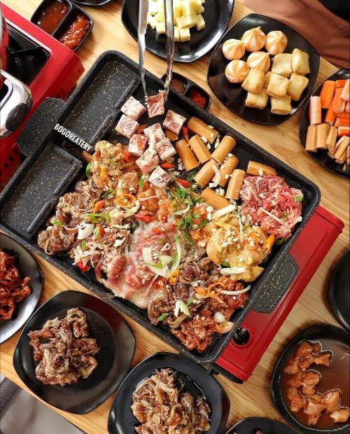 Pachi-Pachi Shabu & Grill Bogor, 1. Cucurak Warung Sunda, 2. Hanamasa Bogor, 3. Pochajjang Bogor Pajajaran (Tutup), 4. Ichiro Shabu & Barbeque, 5. Yorichi BBQ & Shabu-Shabu (Tutup), 6. Sumeragi Bogor, 7. GoGrill-Ah! Bogor, 8. Caddie Grill & Shabu, 9. Manse Korean Grill Bogor, 10. Kitamura Shabu-Shabu Bogor Bangbarung, 11. Pachi-Pachi Shabu & Grill Bogor, 12. Sogogi Shabu & Grill Bogor, 13. Daebag’yu Korean BBQ, 14. Shabu Hachi Bogor, 15. HEYSTEAK (Tutup), 16. Barata Coffee Shop, 17. Bamboo Dimsum (Tutup), 18. Steak 21, 19. Oishii Yakiniku, 20. Damar Restaurant