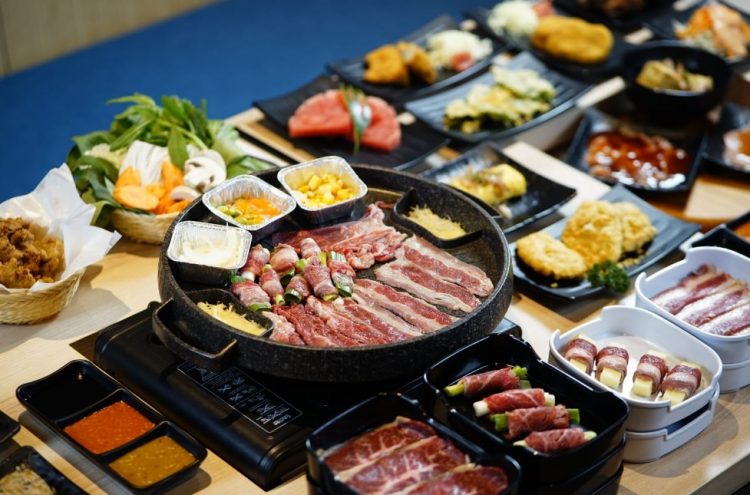 Ushishi Japanese BBQ, 1. Seroja Asia, 2. Fukuzushi, 3. Eastern Restaurant, 4. Shukaku BBQ, Shabu &amp; Agemono, 5. Gyu-kaku Pangeran Kornel Bandung, 6. Jiganasuki Restaurant Bandung, 7. Shabu Kojo Restaurant, 8. Hachi Grill Sutami Bandung, 9. GoGrill-ah! Bandung, 10. Fogo Brazilian BBQ, 11. Shaburi &amp; Kintan Buffet PVJ, 12. Sha-Waregna Restaurant, 13. Sumeragi Izakaya, 14. Ushishi Japanese BBQ, 15. Shabu Suki (Tutup), 16. Haki Korean BBQ, 17. Feast Restoran , 18. Samsob Suki, 19. Oharang BBQ, 20. Shabu Ghin 23 Paskal (Tutup), 21. Celengan BBQ (TUTUP), 22. Pochajjang Korean BBQ (Tutup), 23. Gyu-Gyu Japanese BBQ, 24. Mai Suki, 25. Haeng-Un Korean BBQ &amp; Homemade Dishes (Tutup), 26. Hanamasa Bandung, 27. Flaming Pots Boil &amp; Grill, 28. Shabu Hachi Cilaki Bandung, 29. Shawaregna, 30. Ikugo Grill and Hotpot, 31. Kirai Dimsum, 32. Wok n Tok, Yello Hotel, 33. Manse Korean Grill, 34. Bilbao Brasserie, 35. Parc De Vile Restaurant, Best Western Premier La Grande Hotel