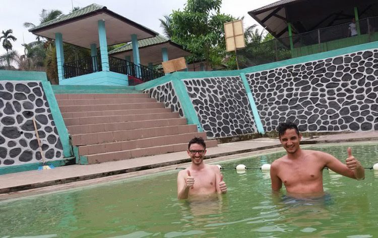 Air Panas Jaboi, 1. Tugu Nol Kilometer Pulau Weh, 2. Pantai Sumur Tiga, 3. Pantai Anoi Itam, 4. Pantai Ujong Kareung Pulau Weh, 5. Pantai Pasir Putih, 6. Pulau Rubiah Sabang, 7. Pantai Iboih Pulau Weh, 8. Pantai Kasih, 9. Pantai Tapak Gajah, 10. Pulau Klah , 11. Danau Aneuk Laot, 12. Gunung Api Jaboi, 13. Gua Sarang, 14. Museum Sabang, 15. Air Panas Jaboi
