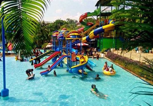 Fishing Valley, 1. Kolam Renang ZamZam Tirta – Ciomas, 2. Kolam Renang Gedung Olah Raga Kota Bogor, 3. Water Boom Yasmin Sport Center, 4. Villa Duta Kolam Renang Bogor, 5. Kolam Renang Bukit Cimanggu City – Marcopolo Bogor, 6. Kolam Renang Lake Side Bogor, 7. Kolam Renang di Villa Bogor Indah, 8. Kolam Renang Sagara, 9. Kolam Renang Aston Bogor Nirwana Residence, 10. Kolam Renang Tirtania, 11. Kolam Renang Aldepos, 12. Kolam Renang Gunung Batu, 13. The Jungle Water Adventure, 14. Fishing Valley, 15. Tamansari persada , 16. Hotel Duta Berlian, 17. Billabong, 18. Hotel salak, 19. Perumahan raffless hills