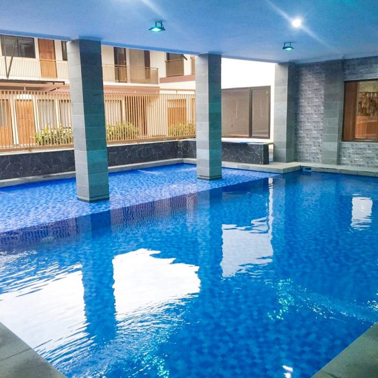 Kolam Renang The Priangan Hotel Ciamis, 1. Waterpark Tirta Sumber Jaya Cipangalun, 2. Kolam renang Tirta Pasir Raya, 3. Sukahaji Waterboom , 4. Kolam Renang Tirta Bagja, 5. Kolam Renang Tirta Sejuk, 6. Kolam Renang Cadas Ngampar , 7. Jati Sewu Cibungbang, 8. Kolam Renang D’i Jimat, 9. Kolam Renang Tiara, 10. Kolam Renang Tirta Winaya, 11. Kolam Renang Gunung Daweg, 12. Tirta Nurani, 13. Kolam Renang The Priangan Hotel Ciamis, 14. Kolam renang Tirta Mandala, 15. Kolam Renang Setra Sari, 16. Kolam Renang Cilongok Damai, 17. Kolam Renang Samida Indah