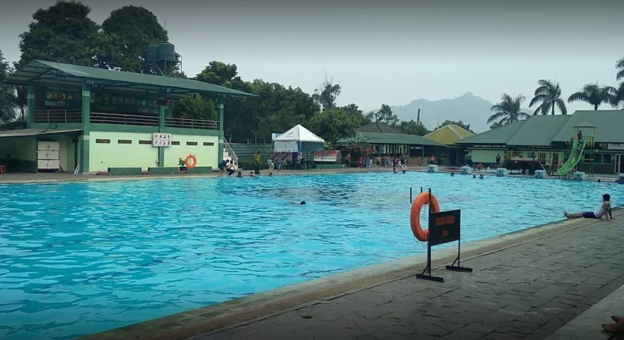 Kolam Renang Brigif, 1. Kolam Renang Kenfer, 2. Kolam Renang Ciawitali, 3. Fajar Panorama, 4. Kolam Renang Bumi Arena, 5. Kolam Renang TTUC, 6. Kolam Renang Cipageran, 7. Kolam Renang Tirta Yudha, 8. Pandiga Educreation Sport, 9. Kolam Renang Brigif, 10. Rainbow Waterpark, 11. Kolam Renang SGO, 12. Kolam Renang Cempaka