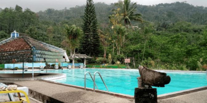 Kolam Renang Tirta Teja via Google Maps, 1. Taman Wiladatika, 2. Eldorado Water Park, 3. CIBUBUR GARDEN Eat & Play, 4. Kampoeng Maen Cibubur, 5. Telaga Arwana Cibubur, 6. Kampung Cina, 7. Taman Wisata Lebah, 8. Taman Mini Indonesia Indah, 9. Cibubur Garden Dairy, 10. Cibubur Junction, 11. Buperta Cibubur, 12. Monumen Pancasila Sakti, 13. Taman Cibubur Ciraos Adib RS, 14. Fantasy Island Cibubur, 15. Museum Komodo dan Taman Reptil, 16. Museum Perangko , 17. Taman Buah Mekarsari, 18. Kolam Renang Splash Waterpark Cibubur Country Cikeas, 19. Kolam Renang Tirta Teja, 20. Danau Jambore, 21. Hutan Pinus Cibubur, 22. Taman Mahoni, 23. Kampung Jepang, 24. Jakarta Gems Center, 25. Monumen Perjuangan Jatinegara