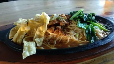 Dapure Mbok Yess, Muntilan via Grab Food, 1. Mie Ayam Lek Wie, 2. Mie Ayam Pak Yanto, 3. Mie Ayam Pak Kribo, 4. Mie Ayam Pangsit Pak Jo, 5. Mie Ayam Bakso Podomoro, 6. Bakso & Mie Ayam Ojo Lali, 7. Mie Ayam Bakso Ngudi Rahayu, 8. Kedai Mie Ayam Lek Wie, 9. Angkringan omah kali, 10. Kedai Mie Ayam Gading, 11. Bakmi 515, Muntilan, 12. Bakso Balungan Pak Granat, 13. Bakso Lezat, Secang Temanggung, 14. Dapure Mbok Yess, Muntilan, 15. Dewi Indah Chinese Food MTL, Semaken, 16. Kedai Kaptenku, 17. Mie Ayam Bangka Dan Mie Sapi ABC, Muntilan, 18. Ngombe Leh Borobudur, Wanurejo, 19. PS YAMIEN, 20. RM. Sari Alam, Ruko Grand Cawang, 21. Mie Ayam Jujugan, 22. Mie Ayam Pelangi, 23. Mie Ayam Alam Segar, 24. Mie Ayam Alband, 25. Mie Ayam Pak Slamet, 26. Mie Ayam Pak Rohmadi, 27. Kedai Mie Ayam Spesial “CJDW”, 28. Kedai MIKANA MAXI
