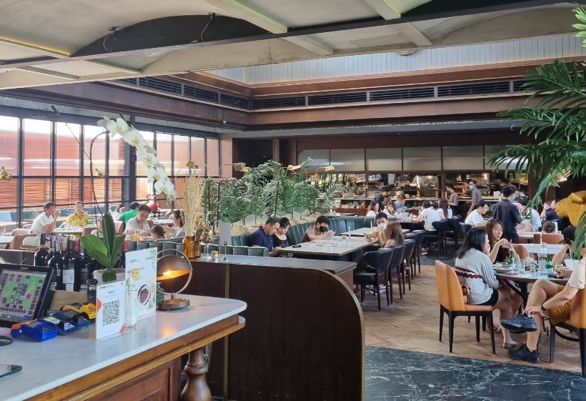 Eastman Coffee House Silvie Hidayat, 1. Eastman Coffee House, 2. Antarakata Coffee, 3. Atap Langit Coffee n Eatery, 4. Tekodeko Koffiehuis, 5. Strada Coffee, 6. Ideologist.smg, 7. Anak Panah Kopi, 8. Moment Coffee & Space, 9. Excelso Coffee Rinjani, 10. Old Kettle, 11. My Kopi O!, 12. Hero Coffee Indonesia, 13. Tepian Kopi, 14. Encycoffeedia, 15. Makabana Working Space & Coffee Shop, 16. Lingkar Coffee & Idea, 17. Bersua at The Heights, 18. Semasa Kopi, 19. Atas Kota Coffee & Space, 20. Adhum Coffee, 21. Kastem Coffee & Space, 22. Pijar.srg, 23. Keizai Coffee & Garden, 24. Insight Coffee, 25. Origo Coffee, 26. Fat Elephant Restaurant & Coffee Shop, 27. Kopitiga