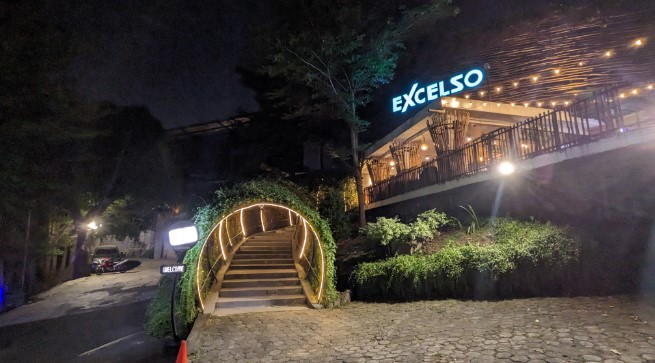Excelso Coffee Rinjani Endra Prasetya, 1. Eastman Coffee House, 2. Antarakata Coffee, 3. Atap Langit Coffee n Eatery, 4. Tekodeko Koffiehuis, 5. Strada Coffee, 6. Ideologist.smg, 7. Anak Panah Kopi, 8. Moment Coffee & Space, 9. Excelso Coffee Rinjani, 10. Old Kettle, 11. My Kopi O!, 12. Hero Coffee Indonesia, 13. Tepian Kopi, 14. Encycoffeedia, 15. Makabana Working Space & Coffee Shop, 16. Lingkar Coffee & Idea, 17. Bersua at The Heights, 18. Semasa Kopi, 19. Atas Kota Coffee & Space, 20. Adhum Coffee, 21. Kastem Coffee & Space, 22. Pijar.srg, 23. Keizai Coffee & Garden, 24. Insight Coffee, 25. Origo Coffee, 26. Fat Elephant Restaurant & Coffee Shop, 27. Kopitiga