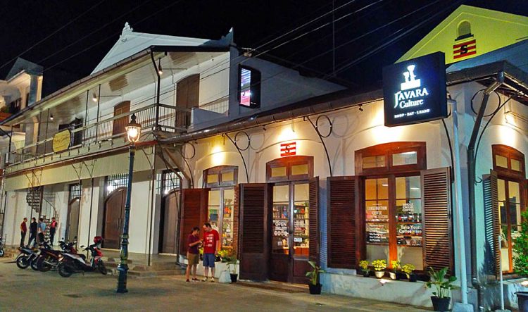 Javara Culture Kota Lama Semarang via Kelanamakan, 1. Tekodeko Koffiehuis, 2. Spiegel Bar &amp; Bistro, 3. Miles Cafe &amp; Eatery, 4. Hero Coffee Indonesia, 5. Dolkopi Coffee Shop, 6. Keris Cafe, Semarang, 7. Koopman, 8. Oud En Nieuw, 9. Bloomery Pattiserie, 10. Retro Cafe, 11. Serikat Dagang Kopi Kota Lama Semarang, 12. Toko Kopi Sukajaya Kota Lama Semarang, 13. Javara Culture Kota Lama Semarang, 14. Library Cafe John Dijkstra, 15. Vercoffee, 16. Gelato Matteo, 17. Filosofi Kopi, 18. Tepian Kopi Kotalama, 19. Pringsewu Semarang