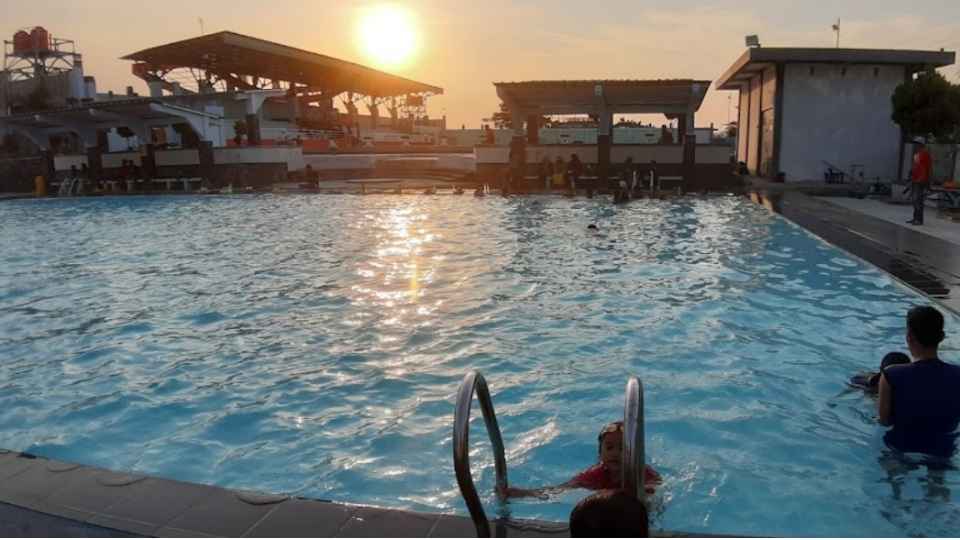 Jepara Olympic Pool via Google Maps Wonggo Al, 1. Jepara Ourland Park, 2. Kolam Renang Alam Moya, 3. Jepara Olympic Pool, 4. Kolam Renang Muria Tirta, 5. Kolam Renang Shinta Pool 1 Jepara, 6. Kolam Renang Shinta Pool 2 Jepara   , 7. Andina Swimming Pool, 8. Tiara Park Waterboom, 9. Kolam Renang Ocean View Residence, 10. Kura-kura Resort, 11. Waterboom Rikan’s, 12. Sentral Park Jepara, 13. Kolam Renang Tombo Ati, 14. Kolam Renang Watu Lumpang Bangsri (WLB), 15. The Palm Beach Resort