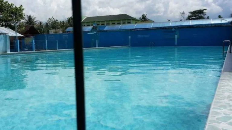 Kolam Renang Watu Jodo via Google Maps Eko A Santosa, 1. Intanpari Waterpark, 2. Dolphin Tugu Waterpark, 3. Watu Jodo Restoran, Kolam Renang dan Pemancingan, 4. Kolam Renang Agrowisata Sondokoro, 5. Telaga Kusuma Waterpark, 6. Pitik Cilik Waterboom, 7. Kampoeng Kaliboto Waterboom, 8. Tirta Guwo Indah, 9. Kolam Renang Waterplay Karanganyar, 10. Kolam Renang Air Terjun Jumog, 11. Kolam Renang Tirta Angkasa, 12. Waterboom Ngargoyoso – Sumber Mulyo Waterpark, 13. Kolam Renang Sendang Plesungan, 14. Kolam renang jeruksawit, 15. Umbul Gunung Tugel, 16. Kolam renang Pesona Taman Sari, 17. Kolam Bermain Nyi Pulungsih, 18. Kolam Renang Gedongan, 19. Raiven Simo WaterPark, 20. Mbah Ronggo Resto &amp; Waterboom