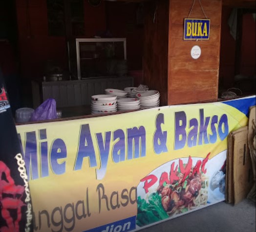 Mie Ayam Bakso Pak Yat Ponorogo via Google Maps Rosali, 1. Mie Ayam Pangsit Jakarta Pak Yanto, 2. Mie Ayam & Bakso Morodadi Om Jimmy, 3. Bakso & Mie Ayam Petolo, 4. Mie Ayam Bakso Sareh, 5. Bakso & Mie Ayam Berkah, 6. Mie Ayam Pak To, 7. Warung Mie Ayam Bakso 55, 8. Mie Ayam & Bakso Pak Sutris, 9. Mie Ayam Pak Mo, 10. Bakso Super & Mie Ayam Bakar Dwi Manunggal, 11. Mie Ayam MARGO ROSO, 12. Mie Ayam Demangan, 13. Mie Ayam Pak Di, 14. Mie Ayam Bakso Pak Yat Ponorogo, 15. Mie Ayam dan Bakso Wonogiri Pak Sam, 16. Bakso Dan Mie Ayam Mas Fajar Wonogiri, 17. Bakso Mas Bay