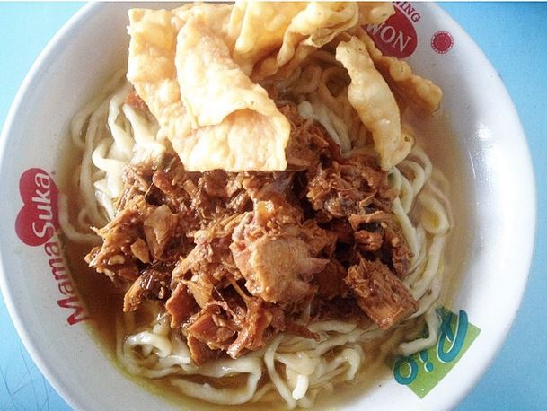 Mie Ayam Putra Solo Kota Blitar via Pusata Informasi Blitar Raya, 1. Mie Ayam Putra Solo Kota Blitar, 2. Mie Ayam Nyata Rasa Mbah Nardi, 3. Mie Ayam Edy, 4. Mie Ayam Jakarta Berkat, 5. Mie Ayam Dawet Serabi, 6. Mie Ayam P. Prapto, 7. Mie Ayam Ceker, 8. Mie Ayam Ceker Pedes Podo Tresno, 9. Mie Ayam Tek-tek, 10. Mie Ayam Putra 22, 11. Mie Ayam Revblik Kota Blitar, 12. Mie Ayam Barokah Kota Blitar, 13. Mie Ayam AVETA Kota Blitar, 14. Mie Ayam Gemini, 15. Mie Ayam Karanglo Blitar