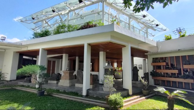 Museum R. Hamong Wardoyo Gilang Kecil, 1. Waduk Cengklik Park, 2. Pemandian Umbul Sewu Pengging, 3. Lembah Gunung Madu, 4. Air Terjun Kedung Kayang, 5. Pemandian Tlatar, 6. Taman Pandanalas Boyolali, 7. Trekking Gunung Merbabu, 8. Candi Lawang Cepogo , 9. Candi Sari Cepogo Temple , 10. Waduk Kedung Ombo, 11. New Selo, 12. Cepogo Cheese Park, 13. Waduk Klego Desa Bade, 14. Tirto Marto Pengging Boyolali, 15. Bukit Gancik Selo Boyolali, 16. Wisata Alam Panorama, 17. Umbul Tirtomulyo, 18. Taman Petruk, 19. Alun-alun Kidul Boyolali, 20. Embung Manajar, 21. Watu Blerek, 22. Kebun Raya Indrokilo, 23. Museum R. Hamong Wardoyo, 24. Restu Wijaya Waterboom, 25. Umbul Langse, 26. Kedung Goro , 27. Bukit Batur Sel, 28. Tikungan Cinta, 29. Patung Arjuna Wijaya , 30. Brown Canyon, 31. Makam Ki Ageng Kebo Kenanga Boyolali, 32. Makam Ki Ageng Singoprono Boyolali, 33. Masjid Cipto Mulyo Pengging Boyolali, 34. Oemah Bamboo Merapi, 35. Pura Bawana Tata, 36. Kedung Cinta, 37. Kedung Celeng , 38. Jumbleng Biru, 39. Air Terjun Watu Tibo, 40. Taman Alam Surapanta, 41. Jembatan Gantung Jrakah, 42. Kampung Wisata Dangean, 43. Bukit Kinasih, 44. Air Terjun Semuncar