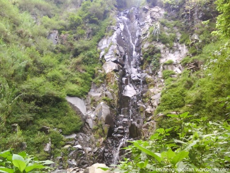 Objek Wisata Air Terjun Jarakan via bentengmagetan.wordpresscom