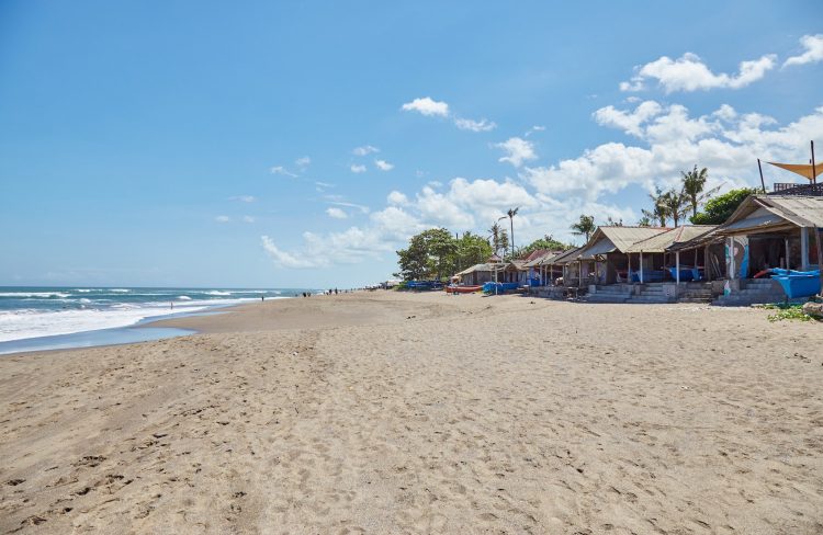 Pantai Canggu, Tempat Wisata di Seminyak Bali yang Wajib Dikunjungi, Tempat Wisata Seni dan Budaya di Seminyak Bali, Tempat Wisata Belanja di Seminyak Bali, Tempat Wisata Kuliner di Seminyak Bali, Tempat Wisata Relaksasi