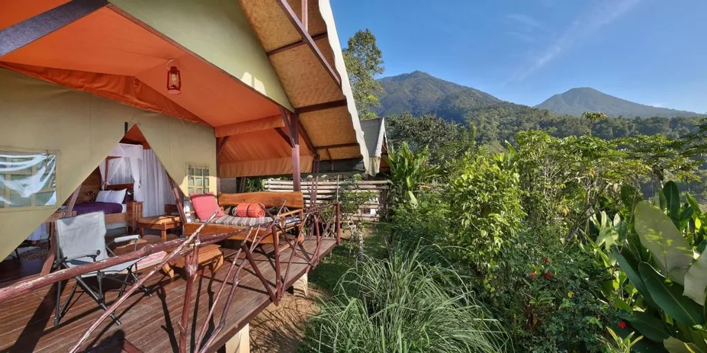 Sang Giri Mountain Tent Resort, 1. Sandat Glamping Tents, 2. La Cocoteraie Ecolodge, 3. Jeeva Beloam Beach Camp, 4. Bali Dynasty Resort, 5. Misool Eco Resort, 6. Amanwana Resort, 7. Sang Giri Mountain Tent Resort