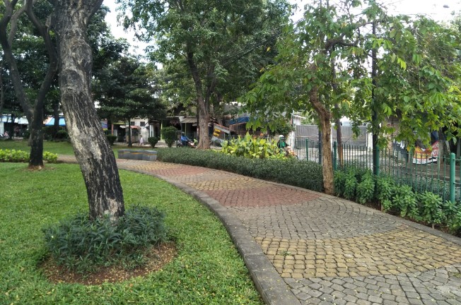 Taman Rawa Badak Utara Z Fahmi putra (Z Fahmi), 1. Taman Impian Jaya Ancol, 2. Suaka Margasatwa Muara Angke, 3. Museum Bahari, 4. Sea World Ancol, 5. Dunia Fantasi atau Dufan, 6. Taman Wisata Alam (TWA) Angke Kapuk, 7. Ocean Dream Samudra Ancol, 8. Allianz Eco Park, 9. Amped Trampoline Park, 10. Taman Jogging 1 Kelapa Gading, 11. Taman Waduk Pluit, 12. Taman Hutan Kota Penjaringan, 13. Rumah Si Pitung, 14. Marunde Beach, 15. Atlantis Water Adventure, 16. Alive Museum Ancol, 17. Pantai beach pool ancol, 18. Taman Ismail Marzuki (TIM), 19. Danau Sunter, 20. Kawasan Ekowisata Mangrove PIK, 21. Faunaland Ancol, 22. Pasar Seni, 23. Taman Walang Baru, 24. Jakarta Bird Land, 25. Ecopark Club House, 26. Pantai Karnaval Ancol, 27. San Antonio Beach PIK 2, 28. Danau Cincin, 29. Taman Bintaro, 30. Taman Rawa Badak Utara, 31. Taman Segitiga – Gorontalo, 32. Bounce Street Asia, 34. Bahtera Jaya Ancol, 35. Kawasan Pelabuhan Sunda Kelapa, 36. Kampung Tugu, 37. Sentra Perikanan Muara Angke, 38. Kampung Marunda, 39. Kampung Luar Batang