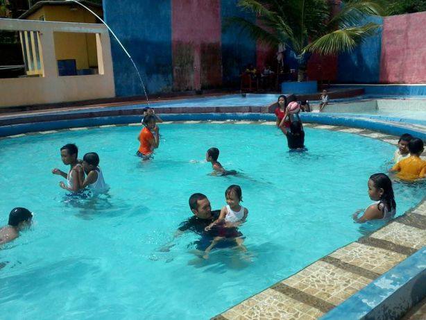 Waterboom Rikan’s, 1. Jepara Ourland Park, 2. Kolam Renang Alam Moya, 3. Jepara Olympic Pool, 4. Kolam Renang Muria Tirta, 5. Kolam Renang Shinta Pool 1 Jepara, 6. Kolam Renang Shinta Pool 2 Jepara   , 7. Andina Swimming Pool, 8. Tiara Park Waterboom, 9. Kolam Renang Ocean View Residence, 10. Kura-kura Resort, 11. Waterboom Rikan’s, 12. Sentral Park Jepara, 13. Kolam Renang Tombo Ati, 14. Kolam Renang Watu Lumpang Bangsri (WLB), 15. The Palm Beach Resort