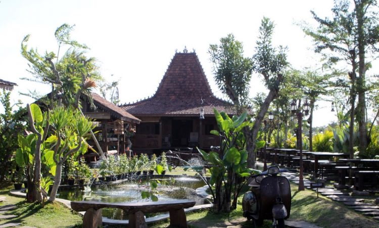 Wedang Kopi Prambanan via Gudeg, Informasi Umum, Dimana Lokasi Wedang Kopi Prambanan?, Tentang Wedang Kopi Prambanan, Pilihan Menu dan Harga, Fasilitas Umum