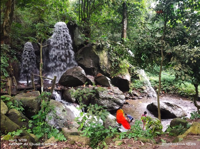 Air Terjun Watu Gedhek ahmad yasir, 1. Wisata Sawah Sumber Gempong, 2. Bernah De Vallei, 3. Waterland Mojokerto, 4. Candi Bajang Ratu, 5. Candi Brahu, 6. Candi Tikus, 7. Candi Wringin Lawang, 8. Kolam Segaran, 9. Museum Trowulan, 10. Mahavihara Majapahit, 11. Patung Buddha Tidur, 12. Pendopo Agung Trowulan, 13. Air Terjun Coban Canggu, 14. Air Terjun Dlundung Mojokerto, 15. Pacet Mini Park Mojokerto, 16. Joglo Park Mojokerto, 17. Candi Jolotundo, 18. Klurak Eco Park, 19. Puncak Bayangan Gunung Penanggungan, 20. Pemandian Air Panas Padusan, 21. Air Terjun Grenjengan, 22. Api Abadi Mojokerto, 23. Bukit Watu Jengger, 24. Claket Adventure Park, 25. Air Terjun 7 Bidadari, 26. Pacet Hill, 27. Air Terjun Duyung Trawas Hill, 28. Fresh Green Trawas, 29. PPLH Seloliman Trawas, 30. Obech Rafting Pacet, 31. Sumber Wuluh, 32. Air Terjun Watu Ondo, 33. Alun-alun Mojokerto, 34. Wisata Desa BMJ Mojopahit, 35. Wisata Bukit Kayoe putih, 36. Taman Semeru, 37. Ranu Manduro, 38. Wisata Waduk Tanjungan, 39. Taman Kehati, 40. Reco Banteng Hayam Wuruk, 41. Benteng Taman, 42. Air Terjun Watu Gedhek, 43. Coban Talun, 44. Wisata Sumber Dhuwur Sidorejo, 45. Rainbow Garden Poetoek Soeko, 46. MOLAGAR, 47. WET SENDI 2, 48. Situs Siti Inggil, 49. Balai Pelestarian Cagar Budaya, 50. Wanawisata Dlundung, 51. Candi Kesiman, 52. Candi Bangkal, 53. Museum Sanggar Gubug Wayang, 54. Air Terjun Surodadu, 55. Petik Strawberry Padusan, 56. Gua gembyang, 57. Candi Jedong, 58. Air Terjun Watu Lumpang, 59. Situs Reco Lanang, 60. Pemandian Ubalan, 61. Makam Troloyo