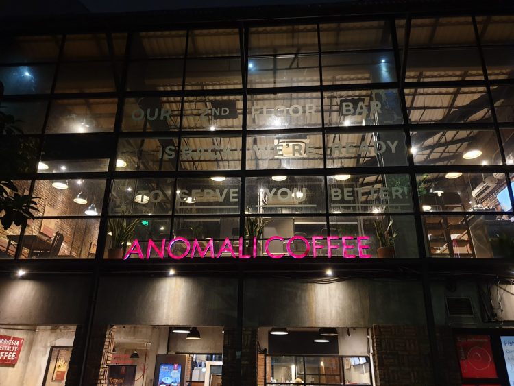 Anomali Coffee Kebayoran Baru via Yummy Advisor, 1. Filosofi Kopi Melawai, 2. Anomali Coffee, 3. Bangi Kopi Pasar Minggu, 4. Walking Drums, 5. Dua Coffee, 6. First Crack Coffee, 7. Pison Jakarta, 8. Kopikalyan Wijaya, 9. One Fifteenth Coffee, 10. Crematology, 11. St.Ali Coffee, 12. kopimanyar, 13. Six Ounces Coffee Panglima Polim, 14. Fillmore Coffee, 15. Fakultas Kopi, 16. Trafique Coffee, 17. Wisangkopi, 18. Blumchen Coffee, 19. Sinou kaffee Hausen, 20. Rubiaceae Artisan Coffee, 21. Goni Coffee, 22. Domadona Coffee, 23. Pikul Coffee &amp; Roastery, 24. Woodpecker Coffee, 25. Twenty Fifth Coffee, 26. Monochrome Coffee Roastery