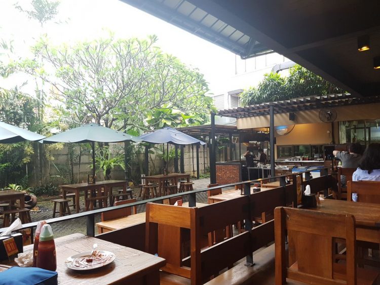 Andakar via Instagram.com @placetogoandeat, 1. Bruno Cafe in The Park, 2. Canary Coffee Shop, 3. Waroeng Roofless —> WARKOP SENDJAYA, 4. Suwe Ora Jamu, 5. Brown Fox Waffle & Coffee, 6. HaloNiko! Mini, 7. Pejaten Huis Coffee, 8. KopiBar Pejaten Barat, 9. Ruang Setara, 10. KOCIL Specialty Coffee Sunday Market, 11. Neo Milk Bar (Tutup Permanen), 12. Andakar, 13. Kozi Lab, 14. Gordi HQ, 15. Seulawah Coffee