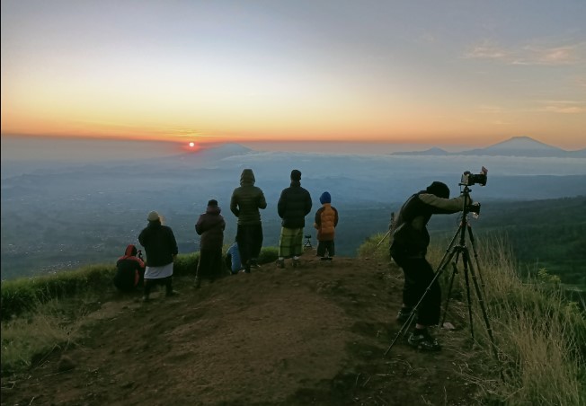 Bukit Sikendil Abu Husain